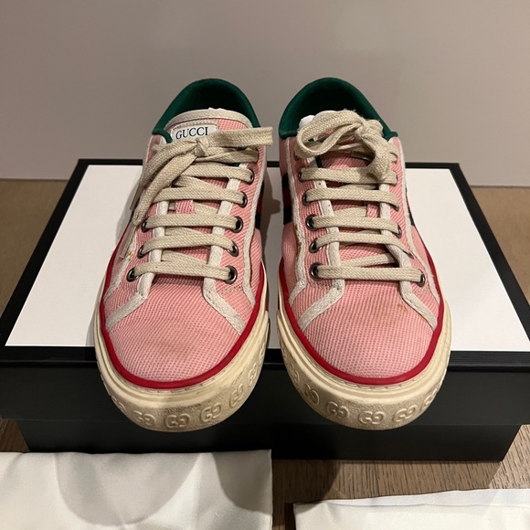 Gucci Tennis 1977 Low Top Sneakers - Picture 2 of 16